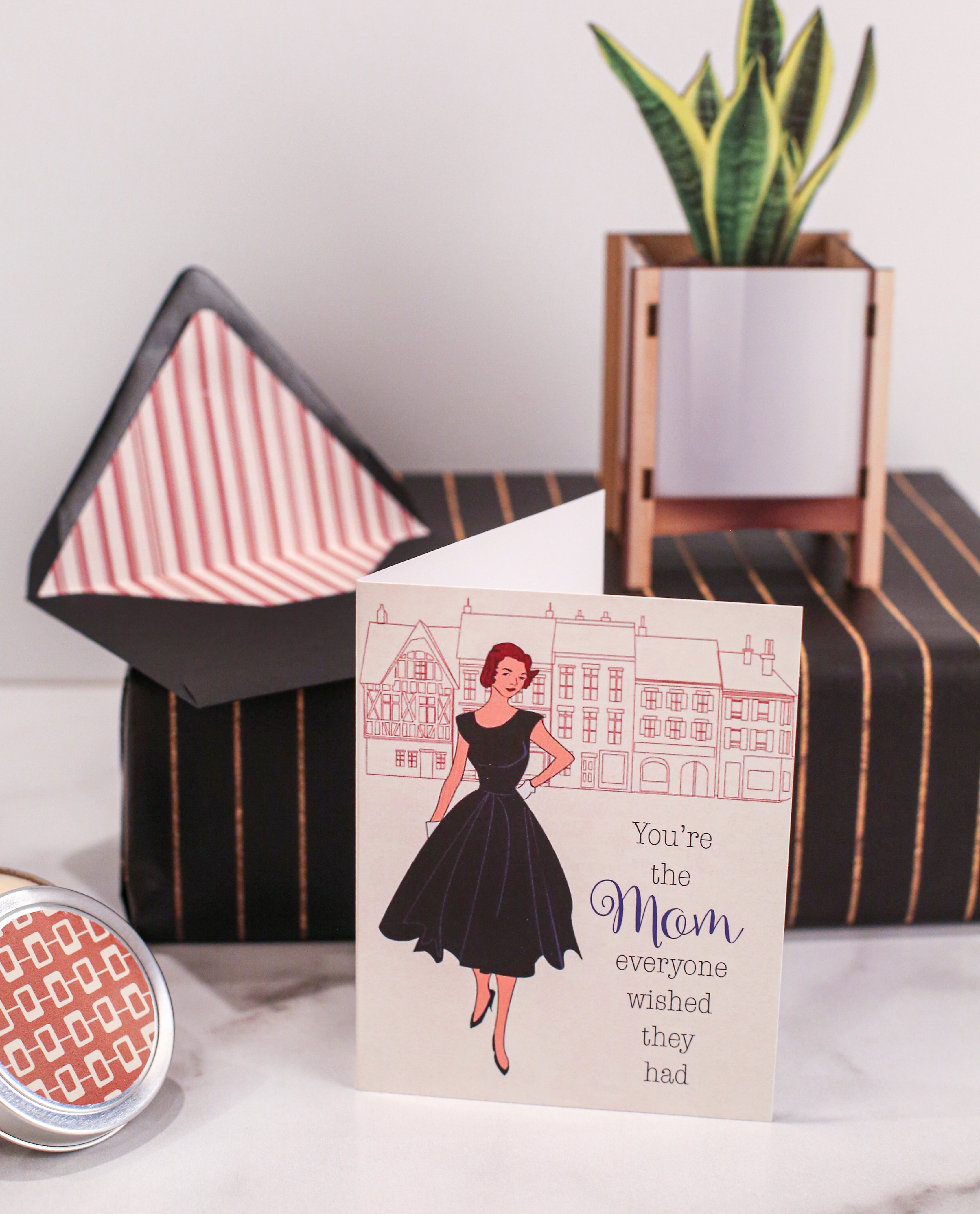 Vintage Fashion Mom Mothers Day Card - ModLoungePaperCompany