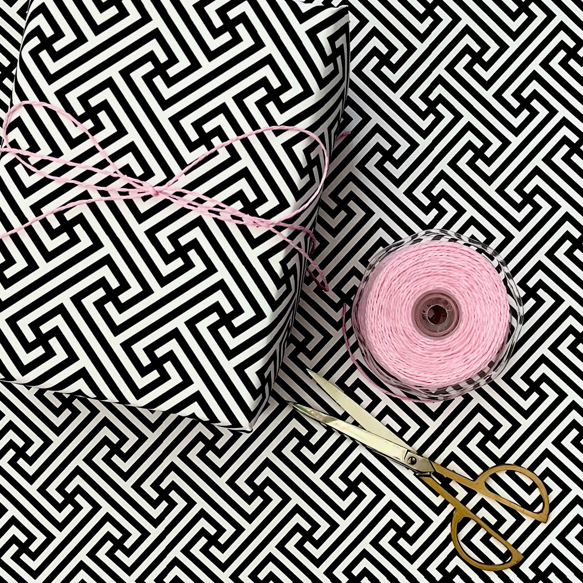 Black Lattice Gift Wrap